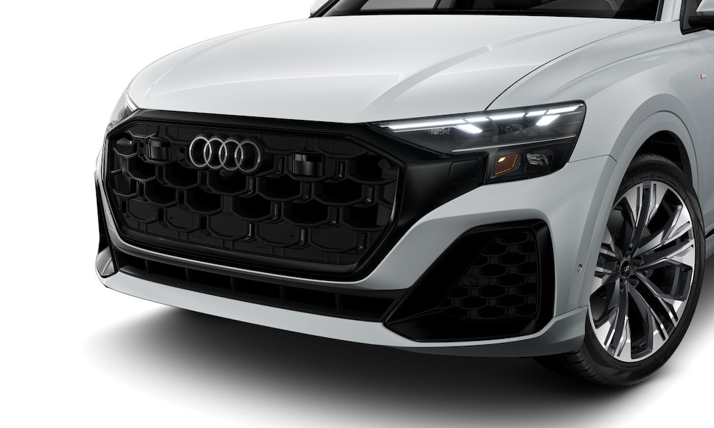 New 2026 Audi Q8 SUV