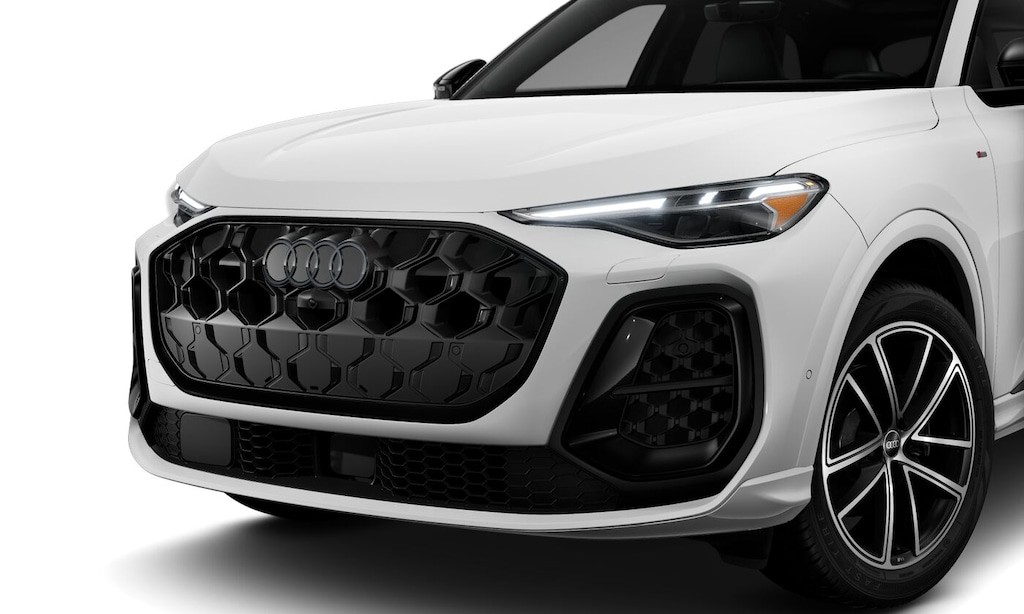 New 2025 Audi 2.0T Technik SUV