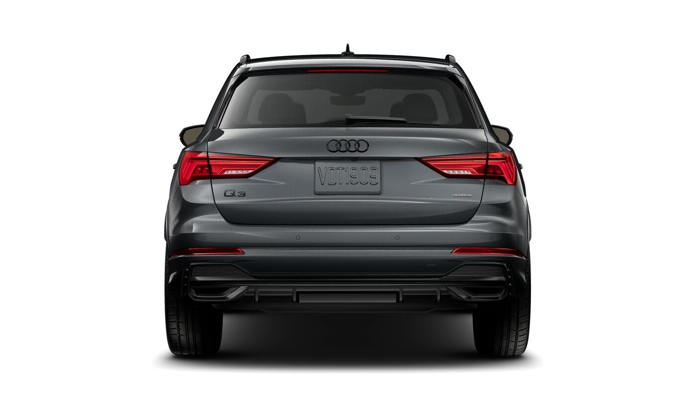 2025 Audi Q3 45 TFSI S line Premium Plus photo 4