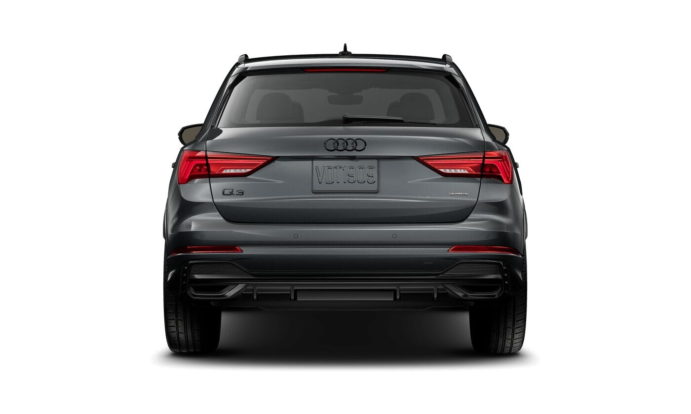 2025 Audi Q3 45 TFSI S line Premium Plus photo 4