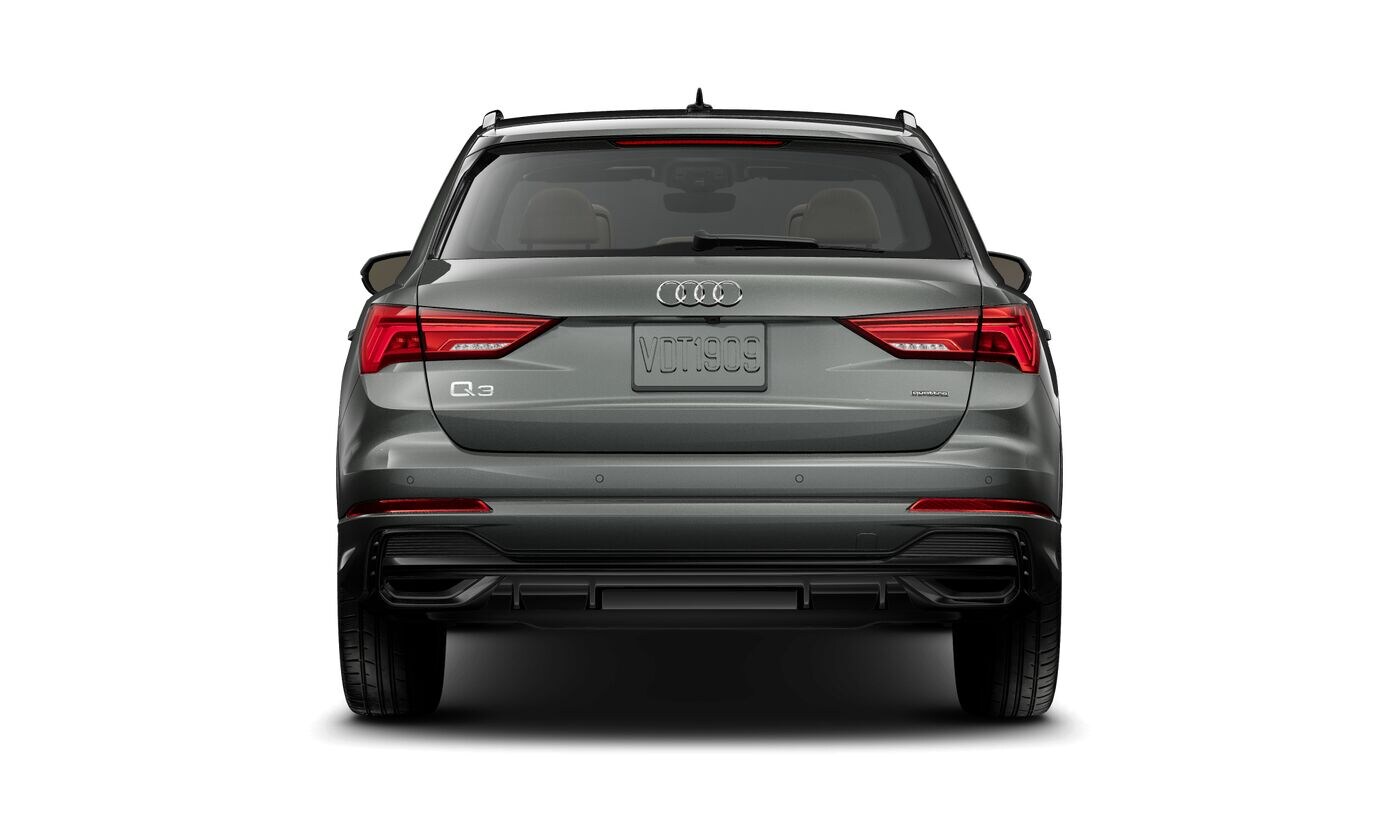 2025 Audi Q3 S line Premium Plus photo 4