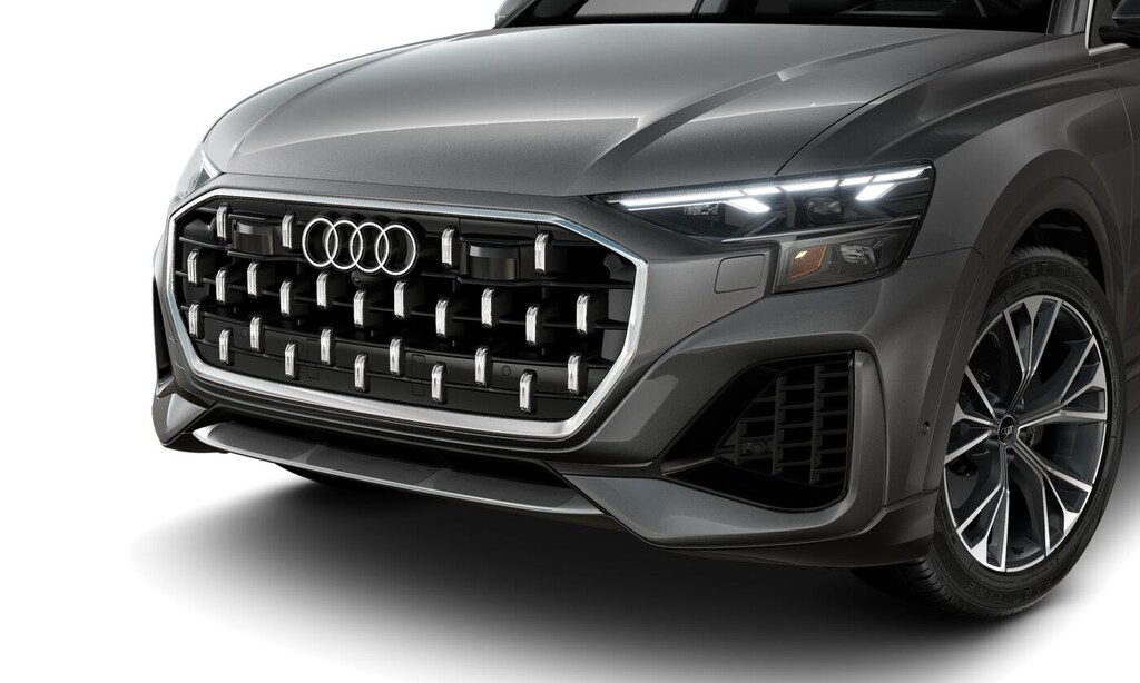 New 2026 Audi Q8 SUV