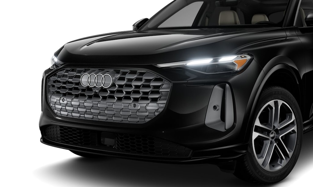 New 2025 Audi 2.0T VUS