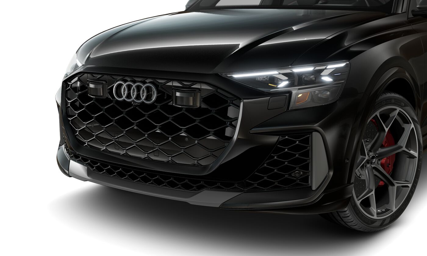2025 Audi RS Q8 photo 2