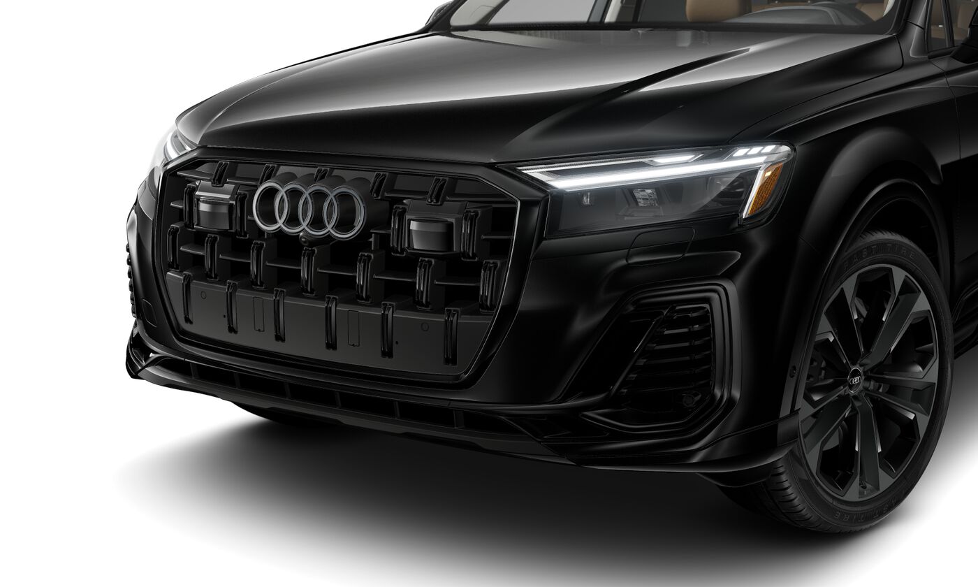 2025 Audi Q7 55 Premium Plus photo 2