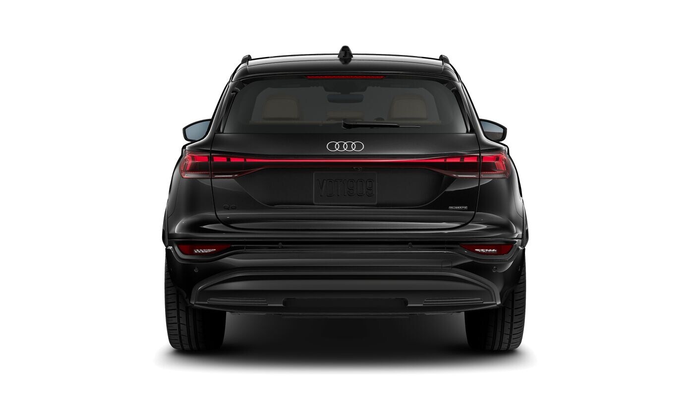 2025 Audi Q6 E-tron Prestige photo 4