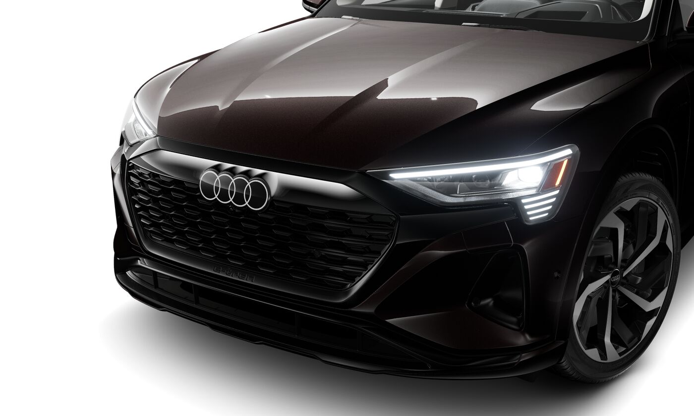 2024 Audi Q8 E-tron Prestige photo 2