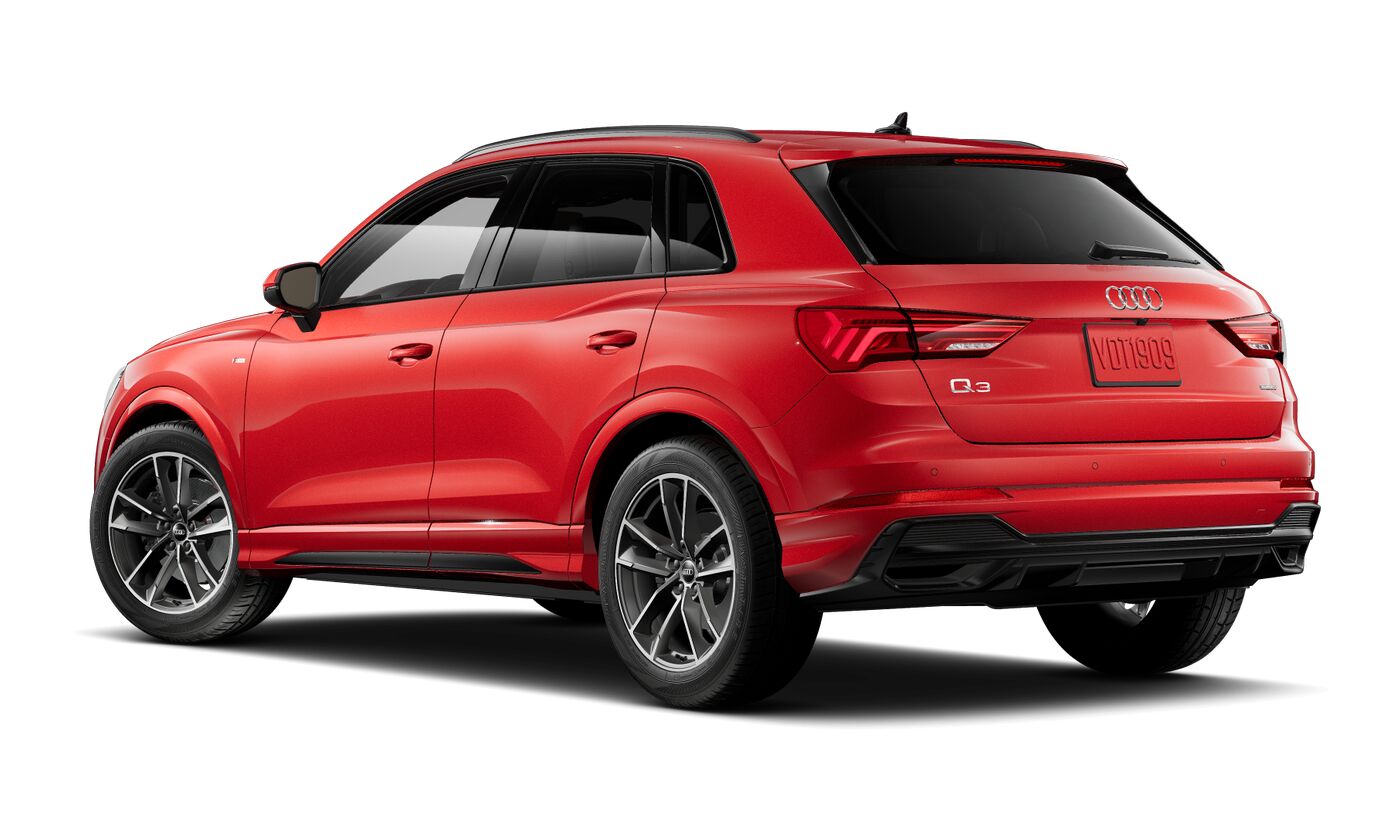2025 Audi Q3 45 TFSI S line Premium photo 4