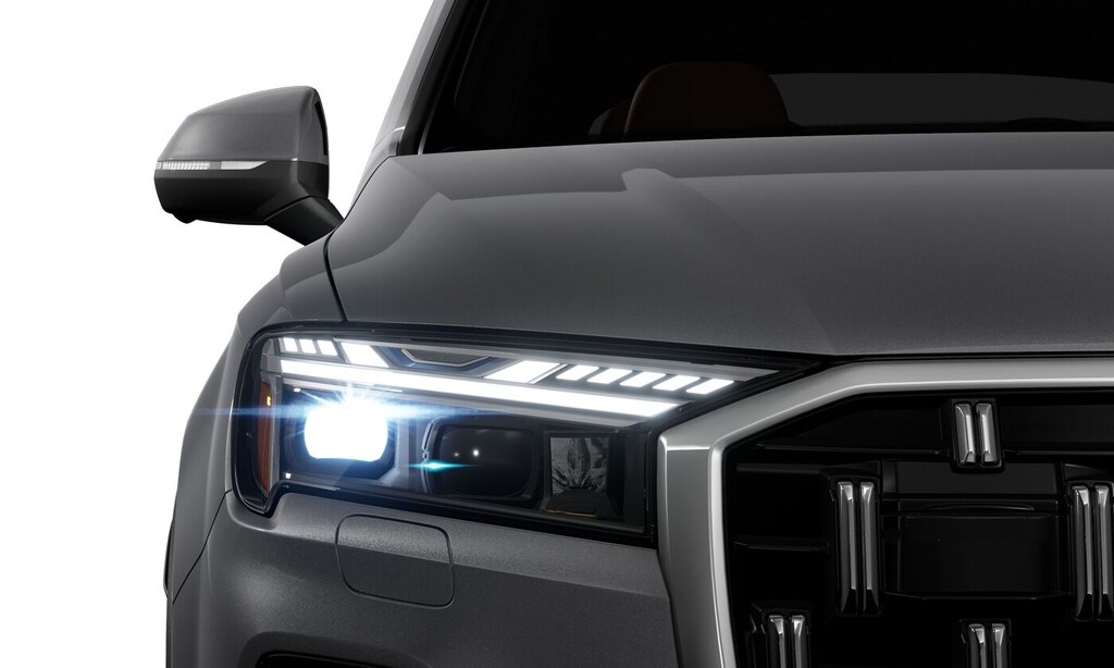 New 2025 Audi Q7 ES007824 in NH New Hampshire Audi Dealer