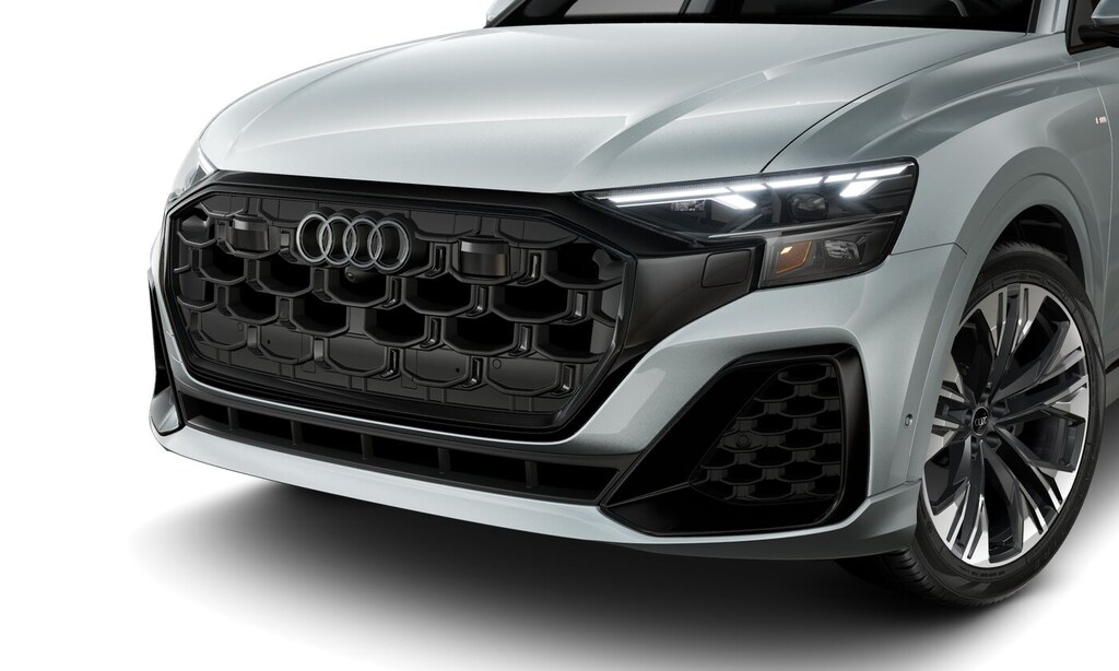 New 2026 Audi Q8 SUV