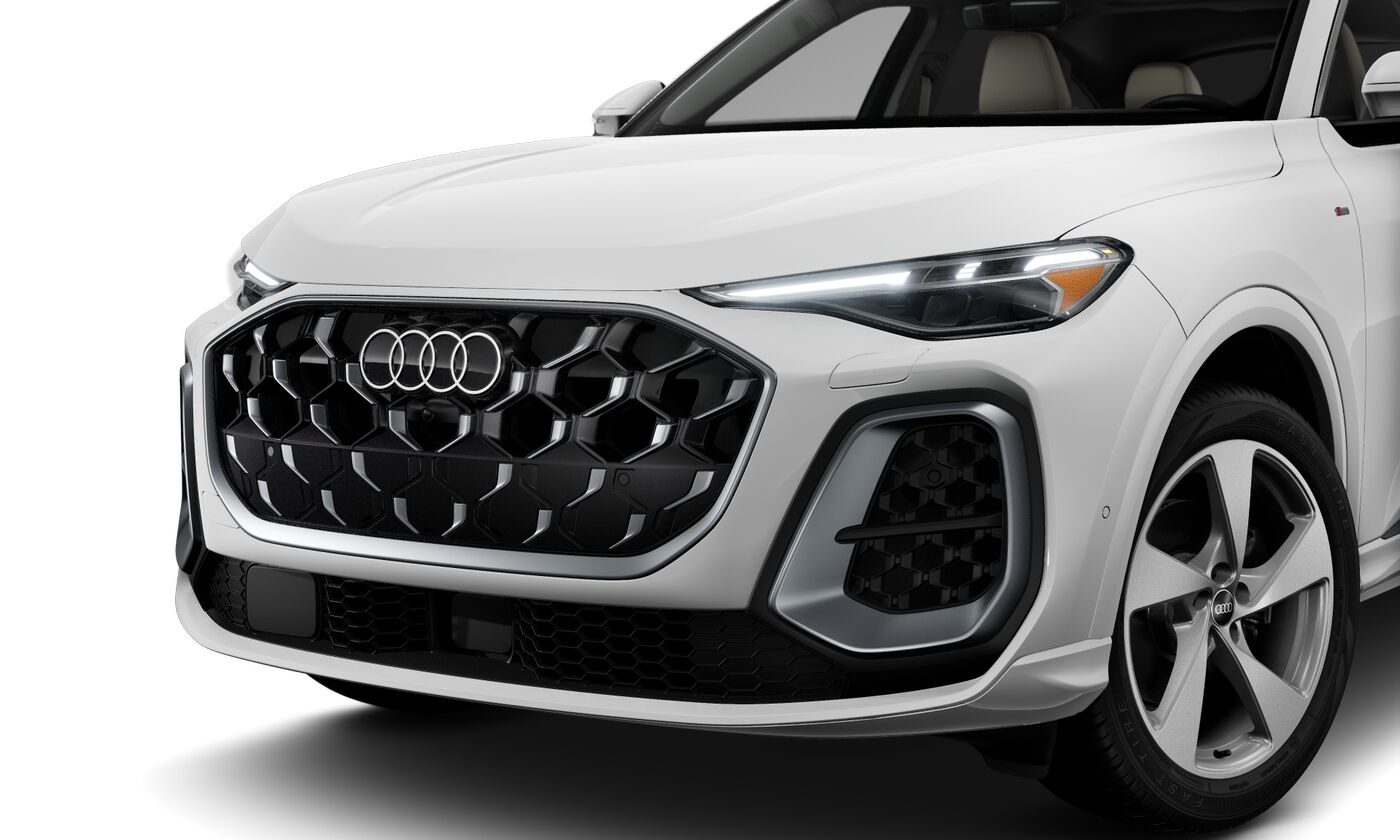 2025 Audi Q5 Sportback Premium Plus photo 2