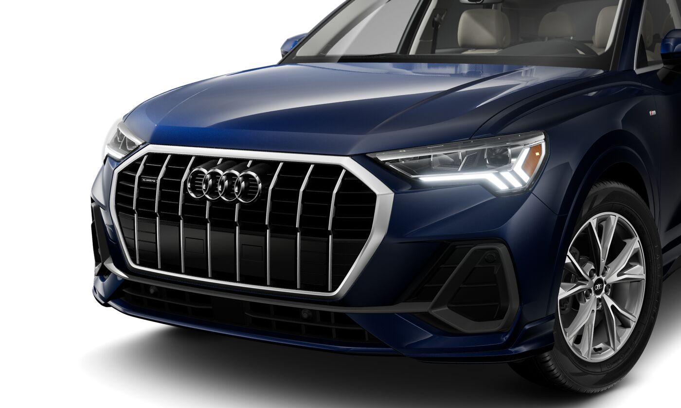 2025 Audi Q3 45 TFSI S line Premium photo 2