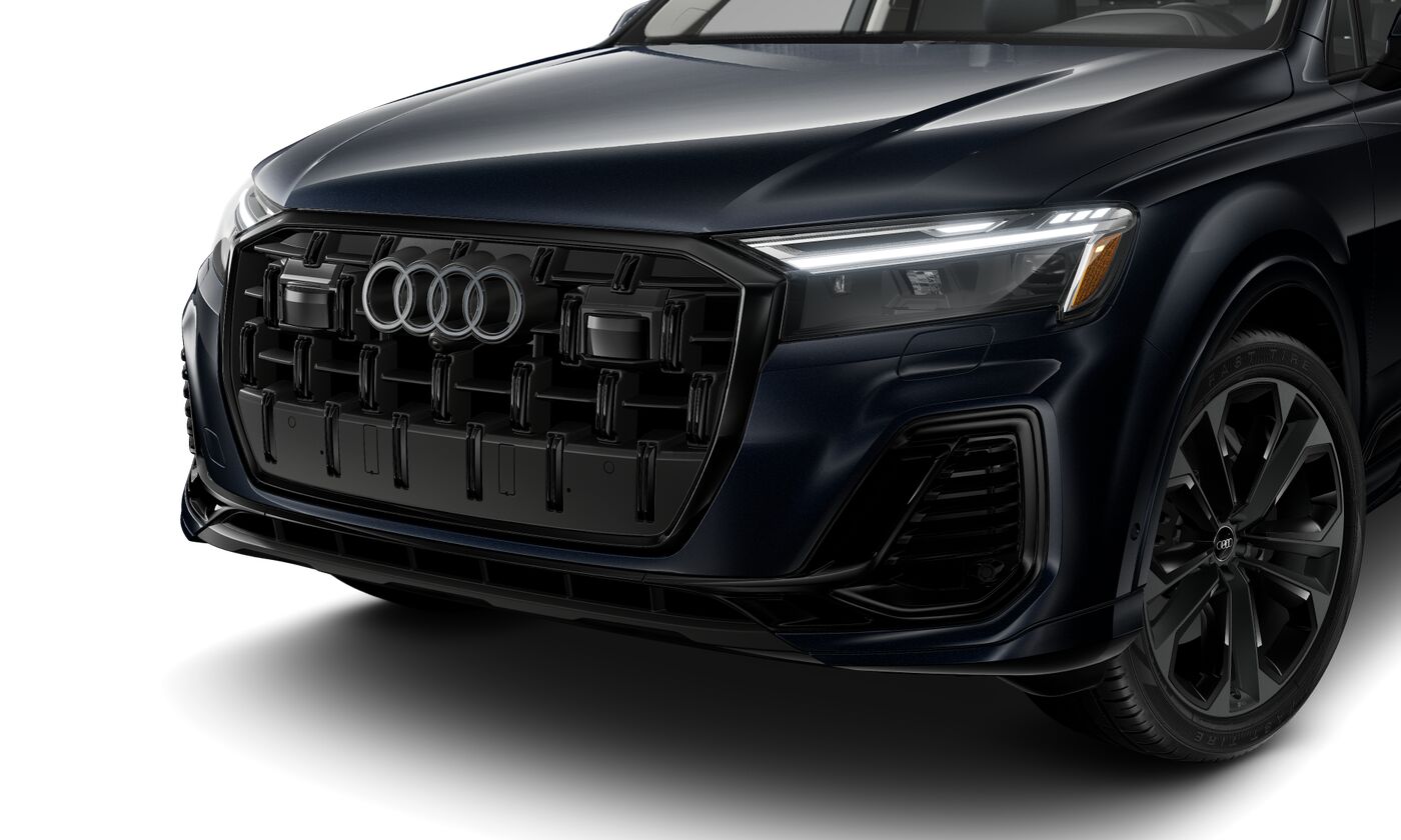 2025 Audi Q7 55 Premium Plus photo 2