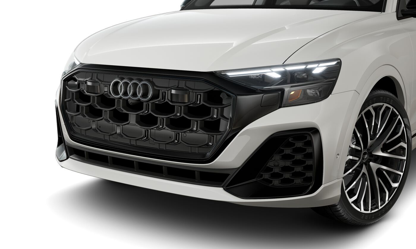 2025 Audi SQ8 Premium Plus photo 2