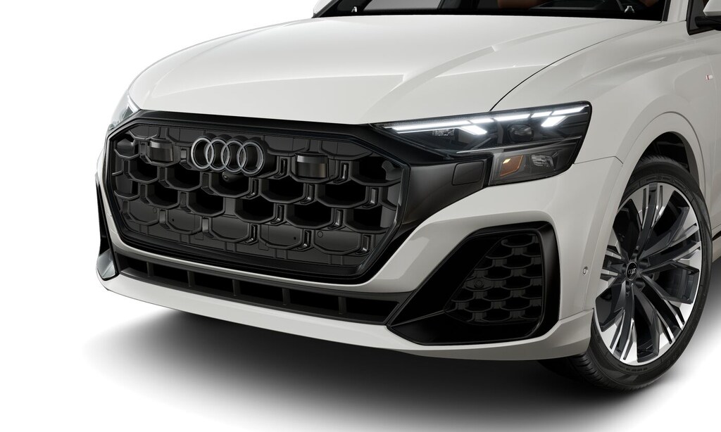 New 2026 Audi Q8 SUV