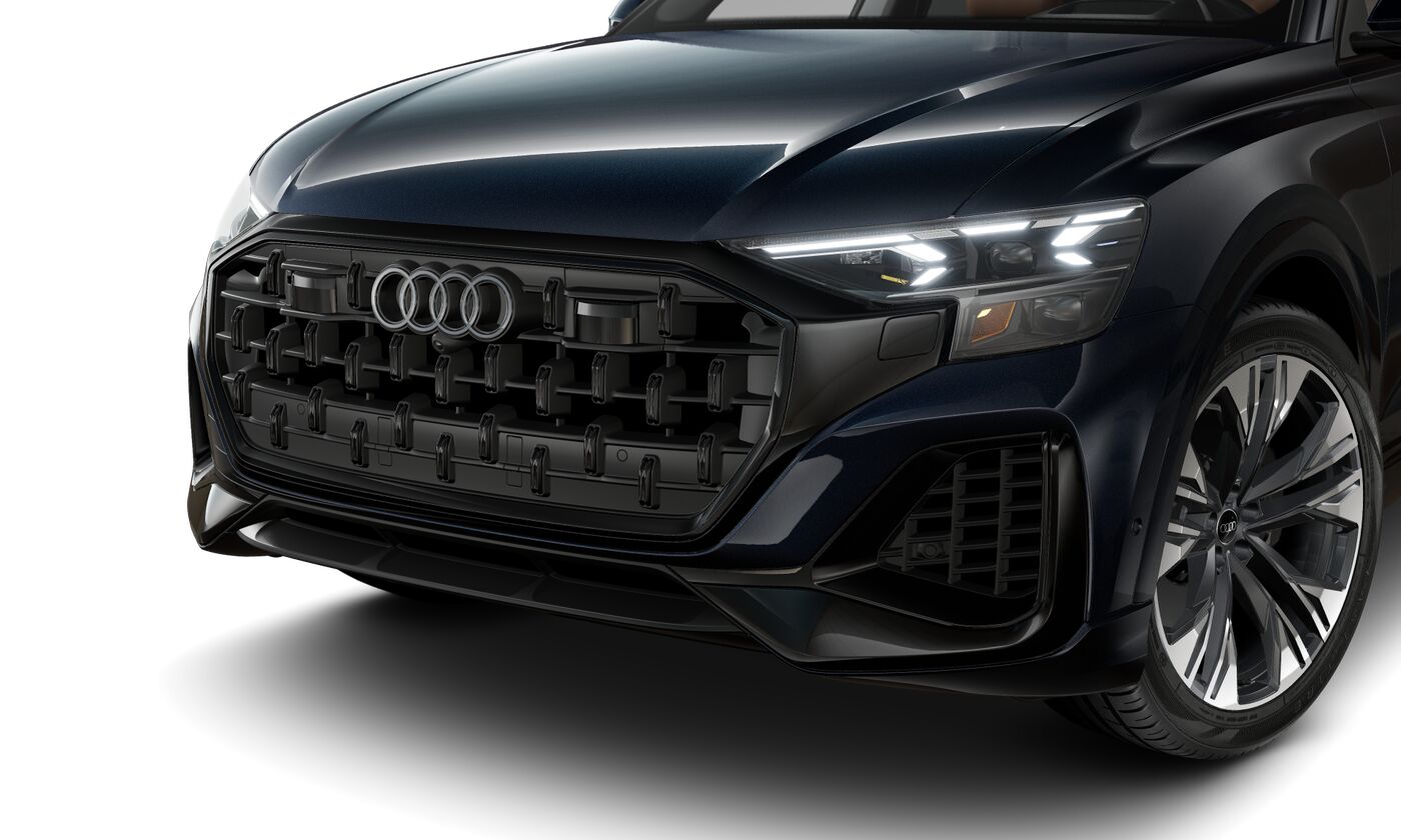 2025 Audi Q8 55 Prestige photo 2