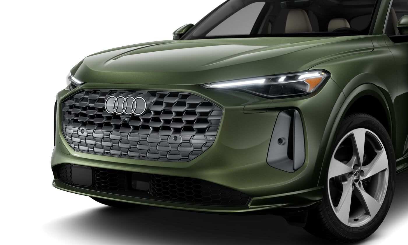 2025 Audi Q5 2.0T Premium Plus photo 2