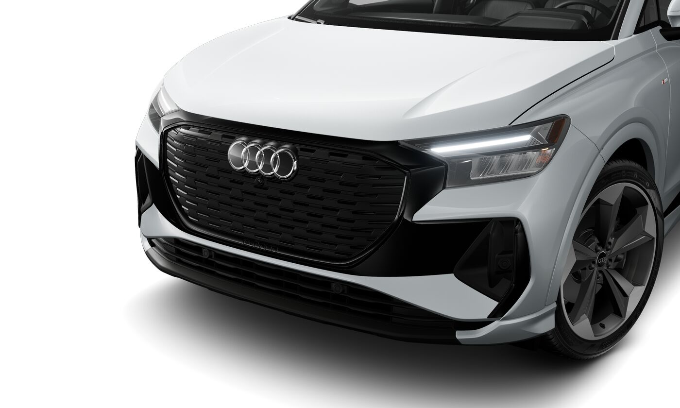 2025 Audi Q4 E-tron Premium Plus 55 photo 2