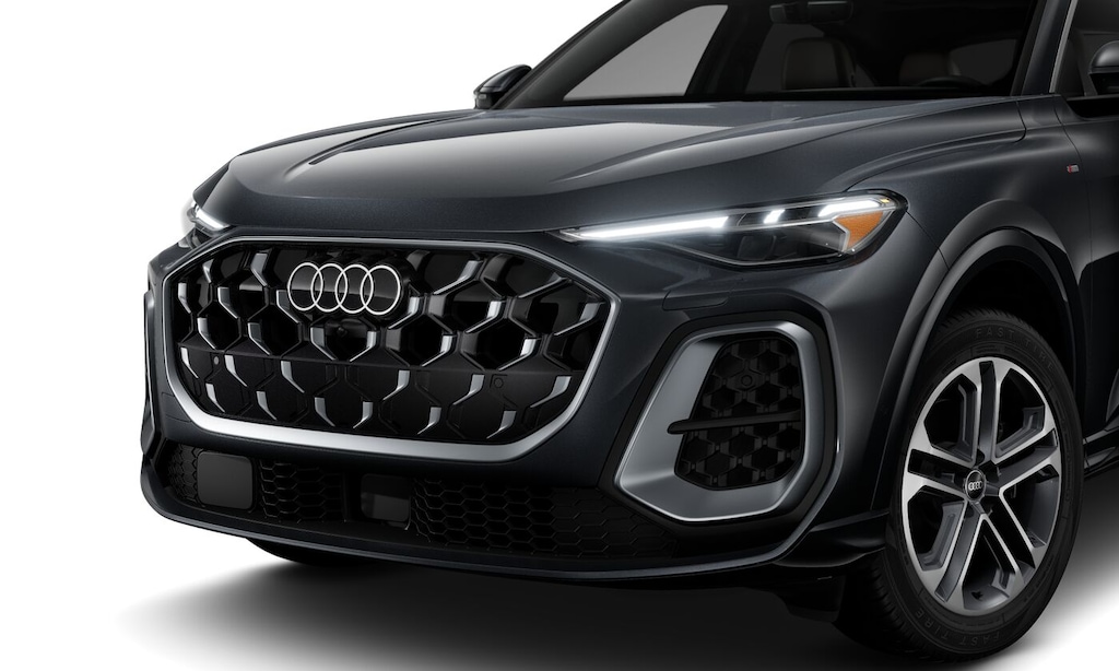 New 2025 Audi 2.0T Technik SUV