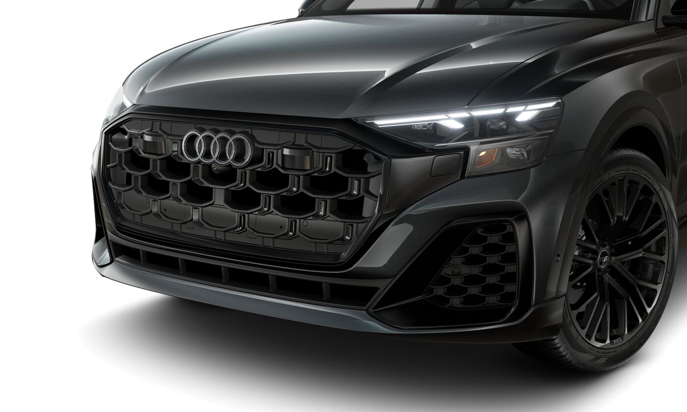 2025 Audi SQ8 Premium Plus photo 2