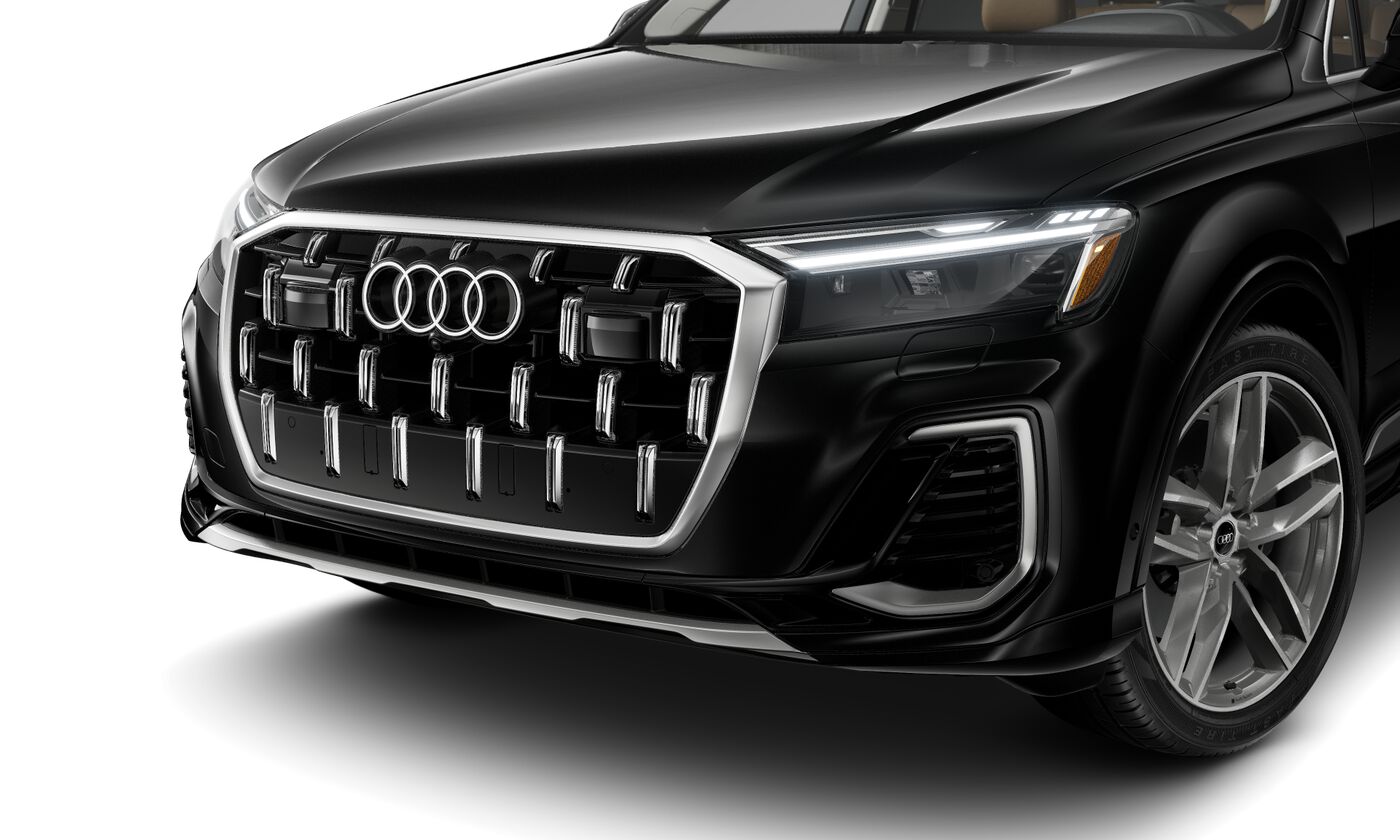 2025 Audi Q7 55 Premium Plus photo 2