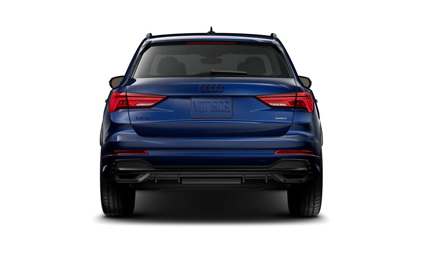 2025 Audi Q3 S line Premium Plus photo 4