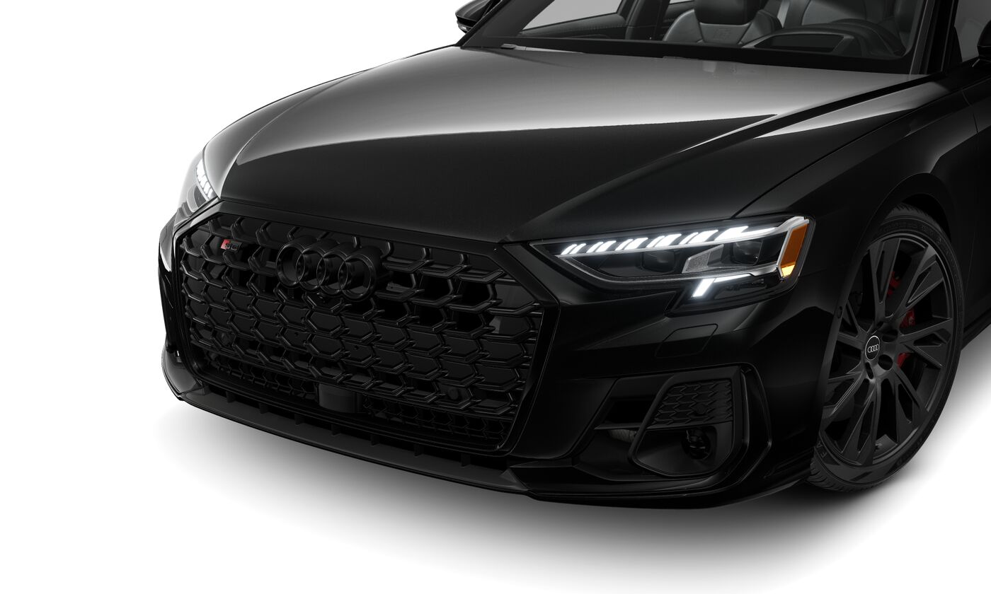 2025 Audi S8 Quattro photo 2