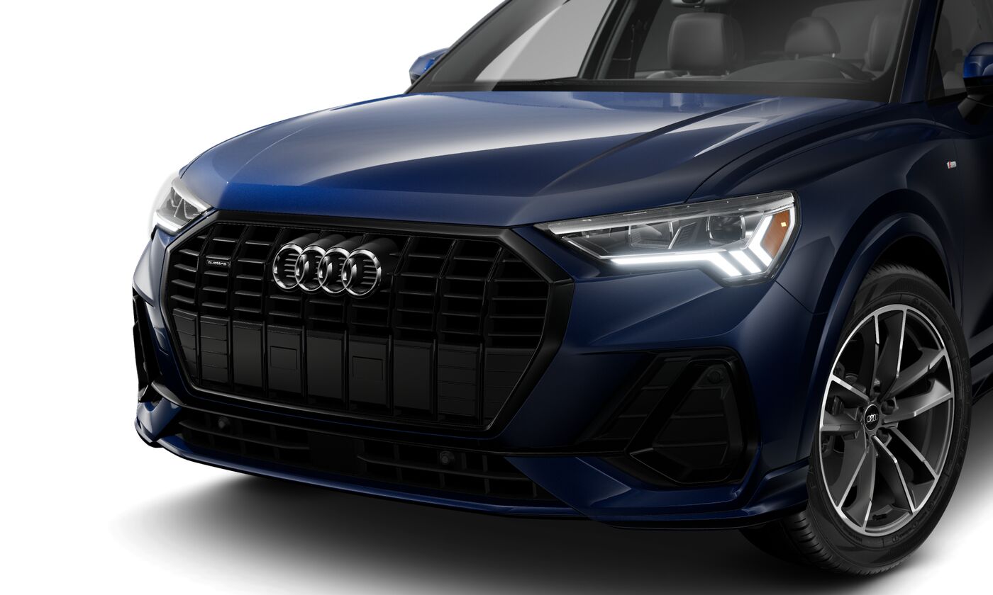 2025 Audi Q3 45 TFSI S line Premium photo 2