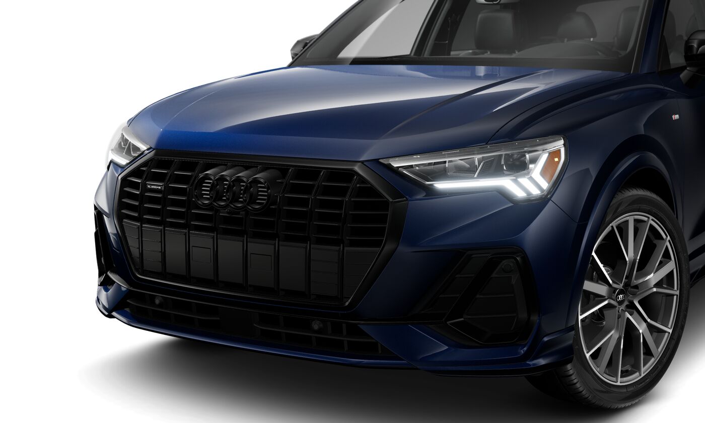 2025 Audi Q3 S line Premium Plus photo 2