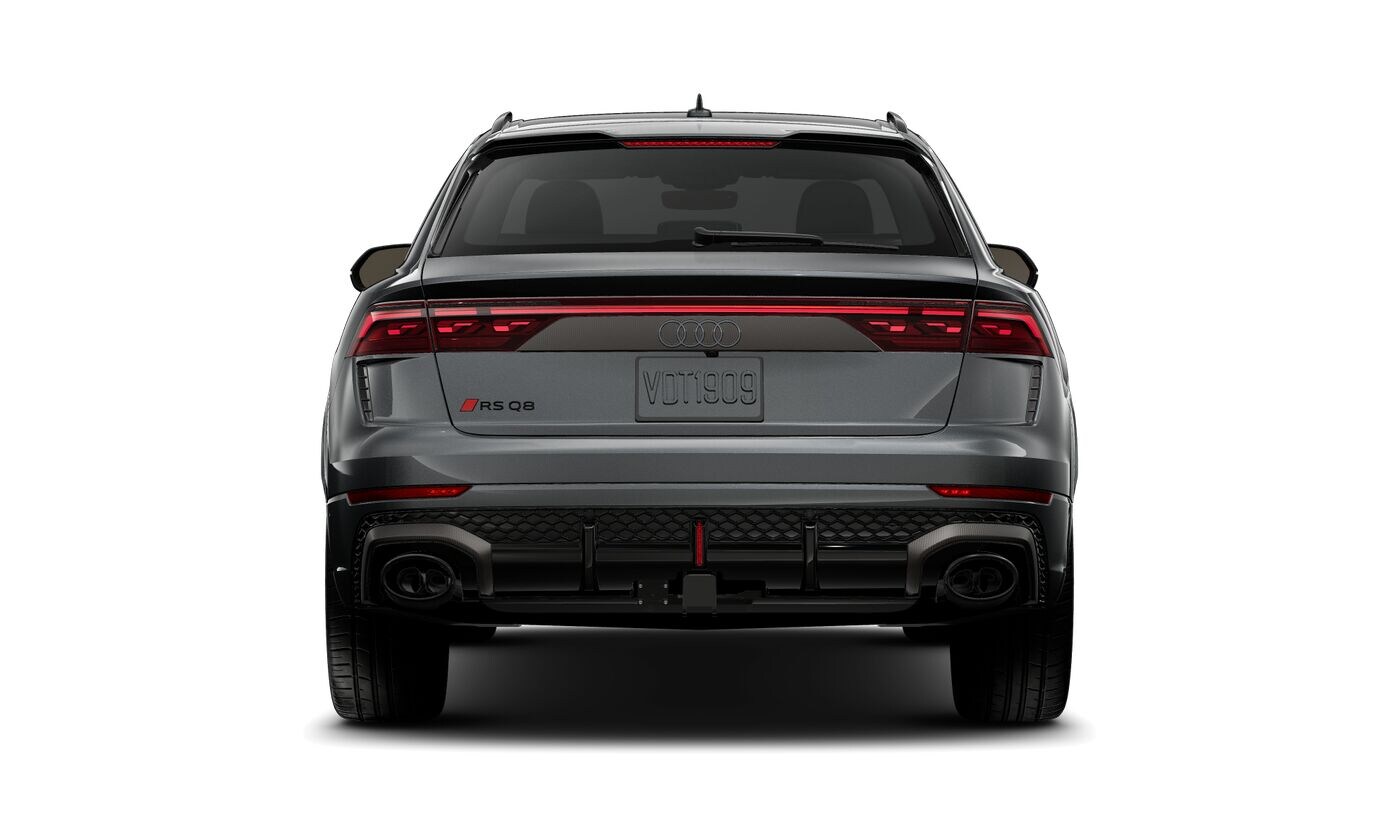 2025 Audi RS Q8 photo 4