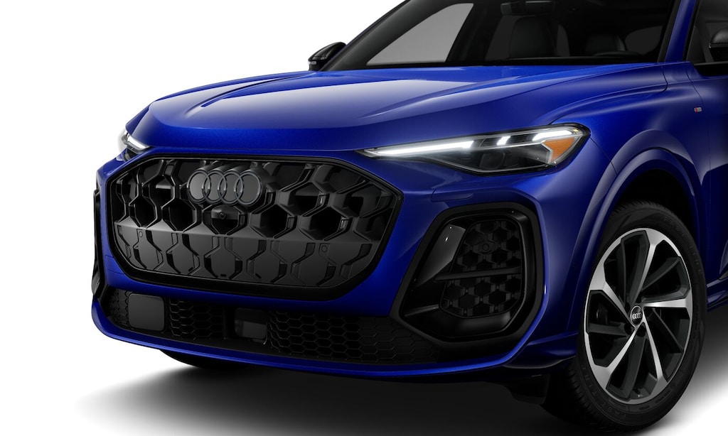 New 2025 Audi  2.0T Progressiv SUV