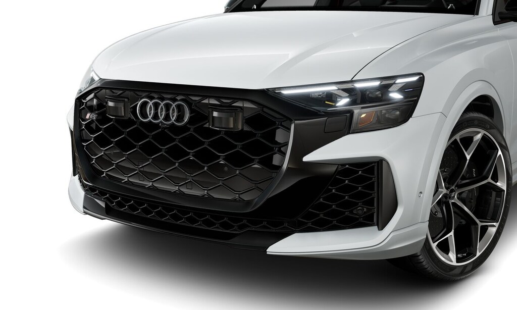 New 2026 Audi RS Q8 4.0T performance SUV