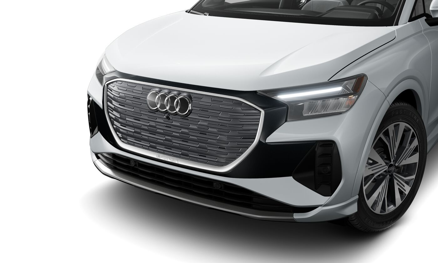 2025 Audi Q4 E-tron Premium photo 4
