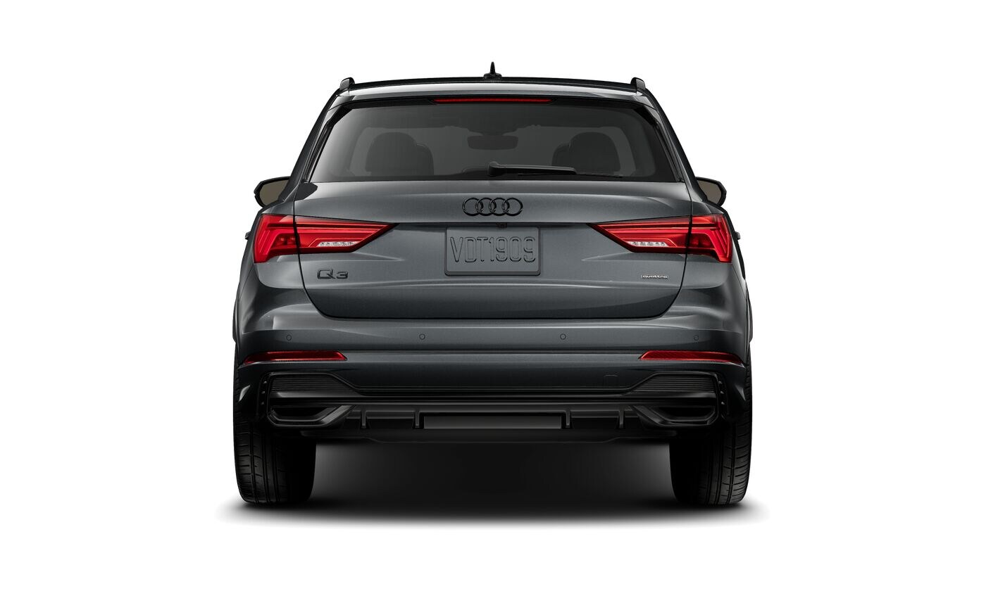 2025 Audi Q3 45 TFSI S line Premium Plus photo 4