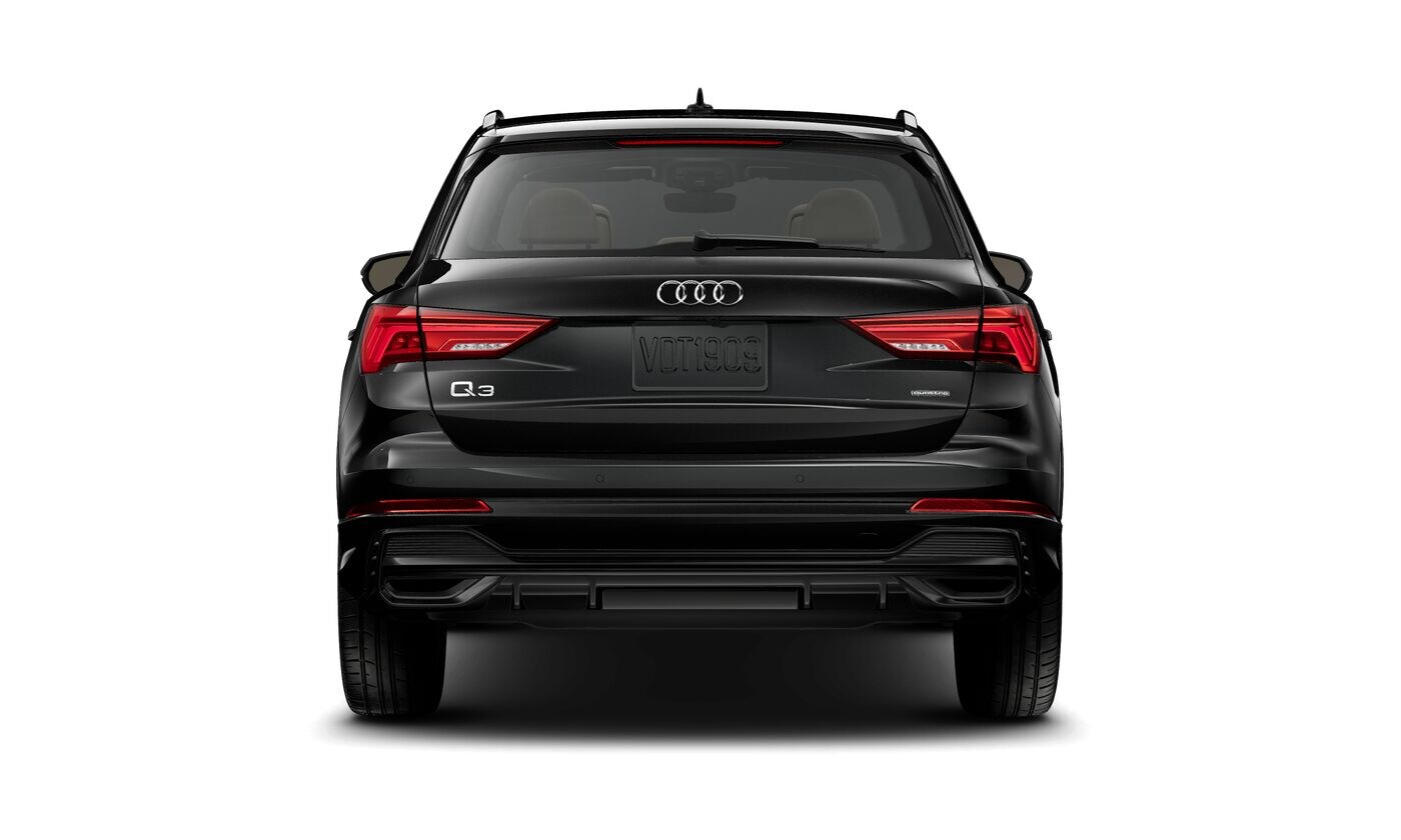 2025 Audi Q3 S line Premium photo 4