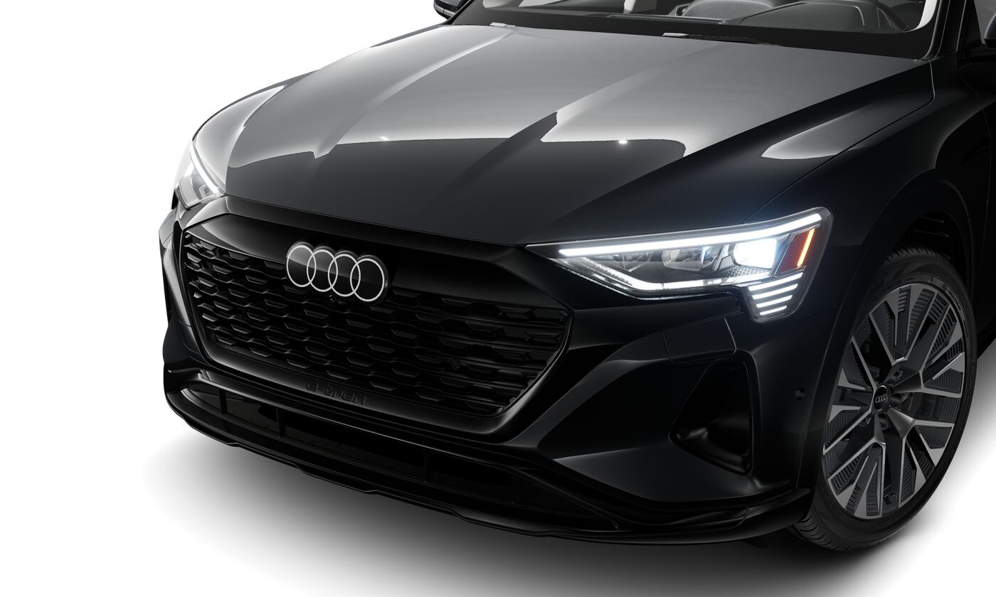 2024 Audi Q8 E-tron Premium Plus photo 2