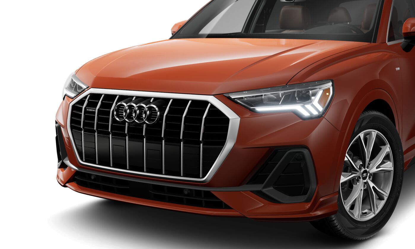 2025 Audi Q3 45 TFSI S line Premium Plus photo 2