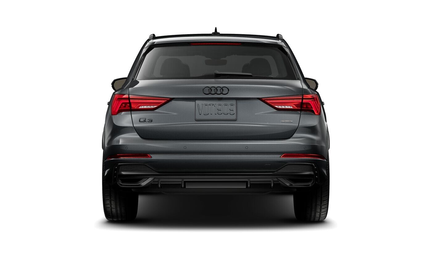 2025 Audi Q3 S line Premium Plus photo 4