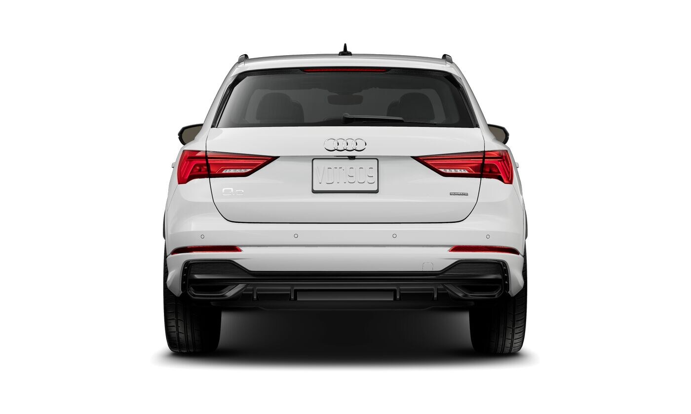 2025 Audi Q3 45 TFSI S line Premium photo 4