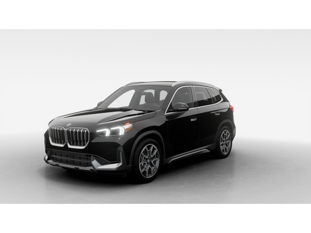 2026 BMW X1 28i's photo