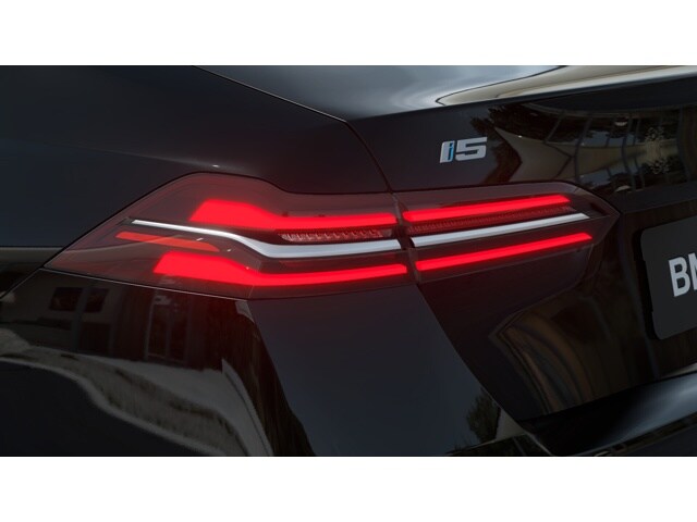 2026 Bmw i5 M60 photo 9