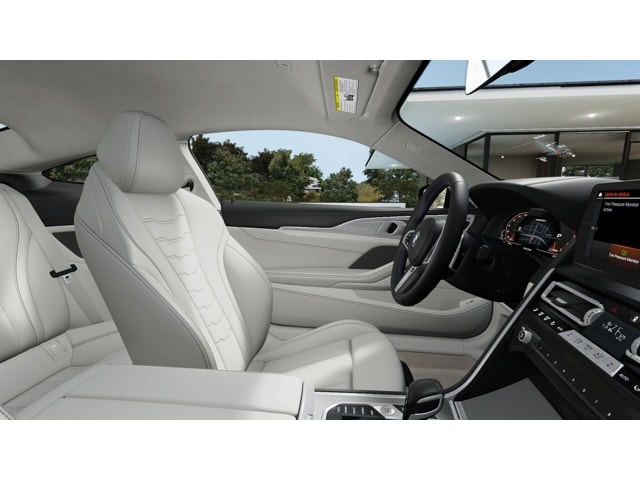 2026 BMW 8 Series M850i - Photo 50