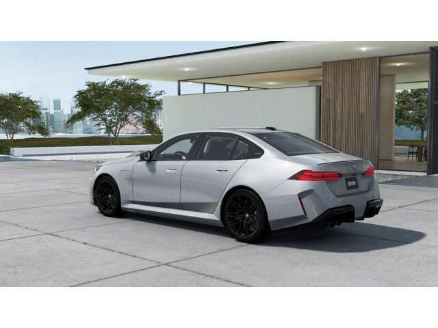 2026 Bmw M5 5 photo 2