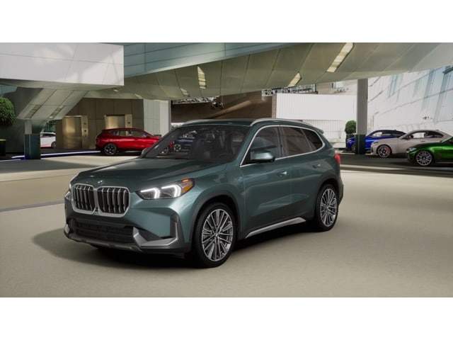 2026 BMW X1 28i's photo