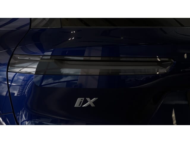 2026 BMW iX 60 - Photo 28