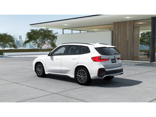 2025 Bmw X1 M35i photo 2