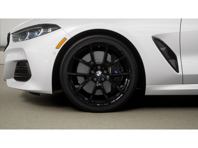 2026 BMW 8 Series 840i - Photo 39