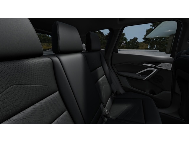 2026 BMW X1 M35i - Photo 39