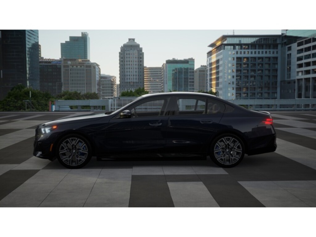 New 2026 BMW 550e xDrive Sedan