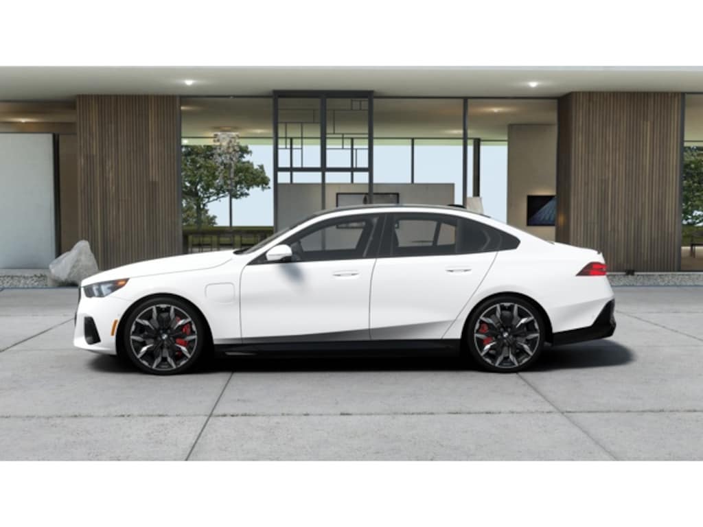 New 2027 BMW 550e xDrive Sedan